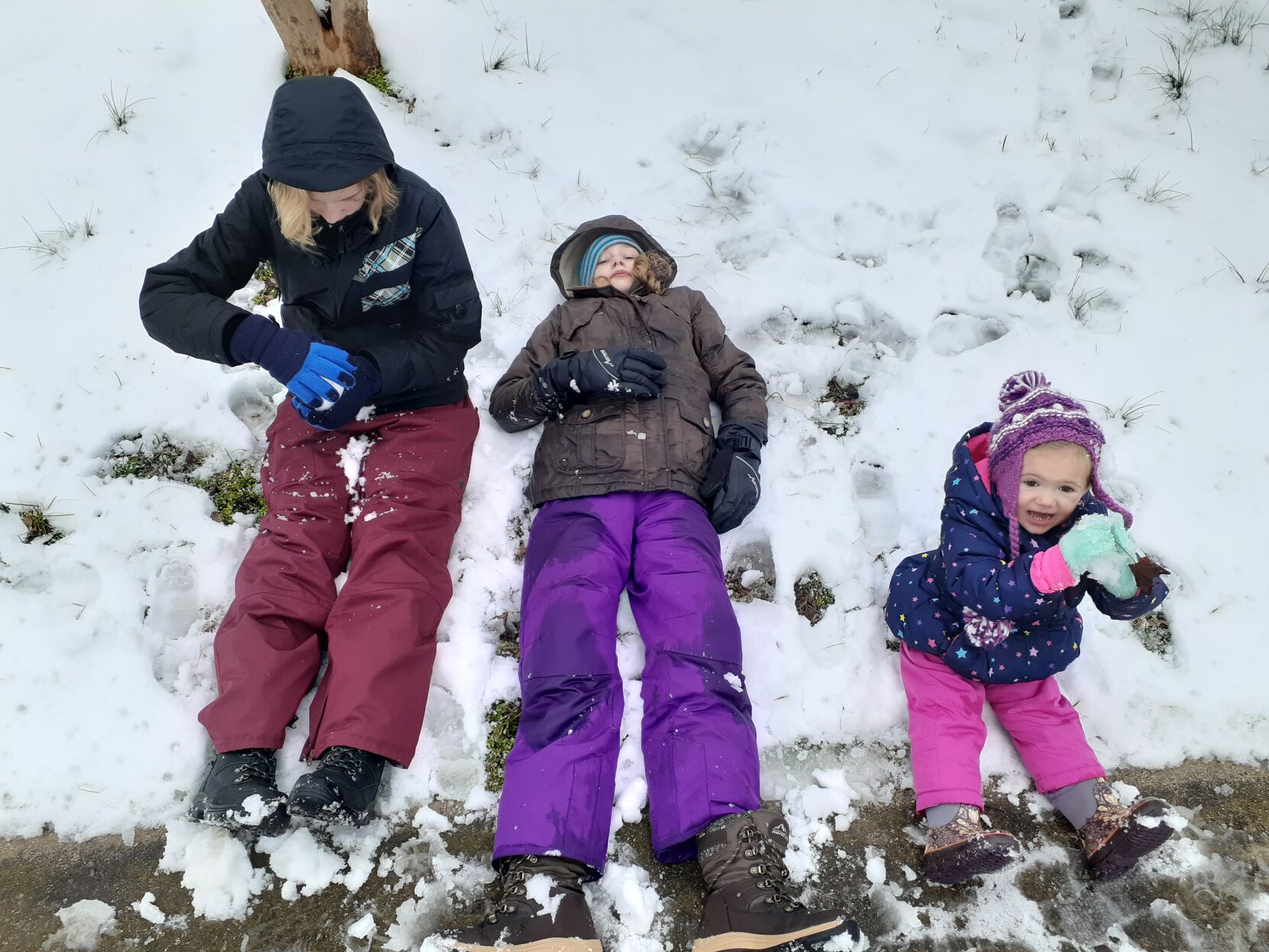 Snow angels and snowballs